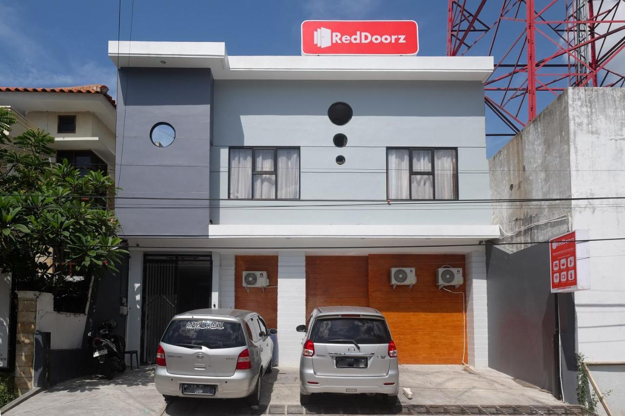 Reddoorz Near Tentrem Mall Semarang Hotel Exterior photo